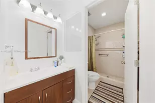 [Address not provided], Miami, FL 33172 - Photo 10