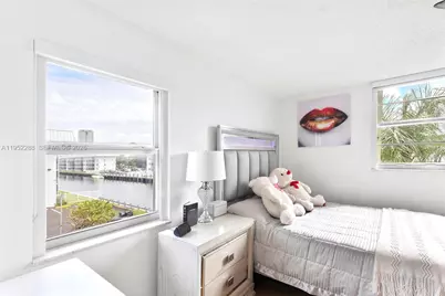 3600 NE 170th St #312, North Miami Beach, FL 33160 - Photo 18