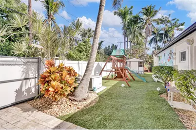 [Address not provided], Hollywood, FL 33019 - Photo 16