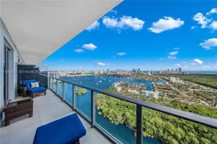 16385 Biscayne Blvd, North Miami Beach, FL 33160 - Photo 10
