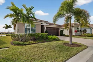 11694 SW River Crossing Pl, Port Saint Lucie, FL 34987 - Photo 2