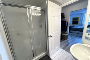 710 Washington Ave, Miami Beach, FL 33139 - Photo 14