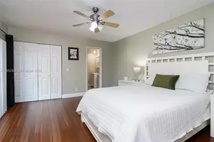 2566 Lakeview Ct, Cooper City, FL 33026 - Photo 14