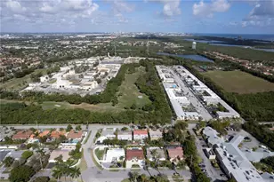 1245 Garfield St, Hollywood, FL 33019 - Photo 4