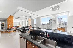 244 Biscayne Blvd, Miami, FL 33132 - Photo 18