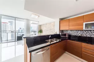 244 Biscayne Blvd, Miami, FL 33132 - Photo 6