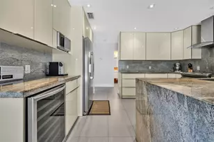 11850 Oak Leaf Dr, Davie, FL 33330 - Photo 46