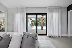 11850 Oak Leaf Dr, Davie, FL 33330 - Photo 42