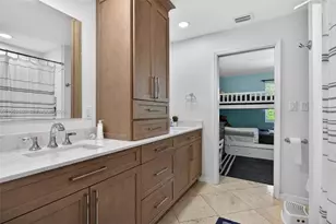 2910 NE 52nd St, Fort Lauderdale, FL 33308 - Photo 14