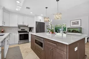 2910 NE 52nd St, Fort Lauderdale, FL 33308 - Photo 28