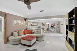 8704 Mahogany Ave, Plantation, FL 33324 - Photo 28