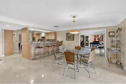 8704 Mahogany Ave, Plantation, FL 33324 - Photo 26