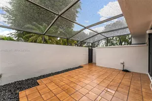 8725 SW 81st Ct, Miami, FL 33143 - Photo 20