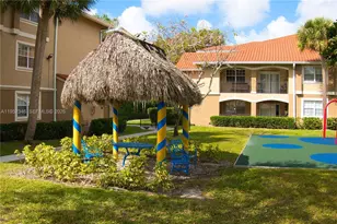 100 SW 117th Terrace, Pembroke Pines, FL 33025 - Photo 14
