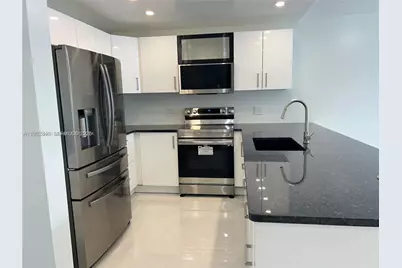 3550 NE 169th St #304, North Miami Beach, FL 33160 - Photo 16