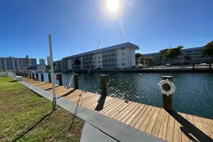 3600 NE 170th St, North Miami Beach, FL 33160 - Photo 14