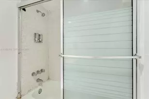 90 Edgewater Dr, Coral Gables, FL 33133 - Photo 24