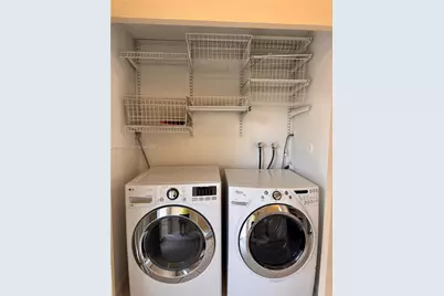 4879 N Hemingway Cir, Margate, FL 33063 - Photo 10