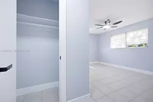 2440 Hayes St, Hollywood, FL 33020 - Photo 14