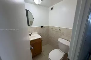 2750 NE 183rd St, Aventura, FL 33160 - Photo 12