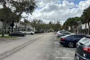 2718 SW 82nd Ave, Miramar, FL 33025 - Photo 12