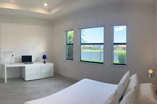 12160 N Baypoint Cir, Parkland, FL 33076 - Photo 16