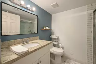 22901 SW 88th Pl, Cutler Bay, FL 33190 - Photo 8