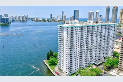 301 174th St #1018, Sunny Isles Beach, FL 33160 - Photo 36