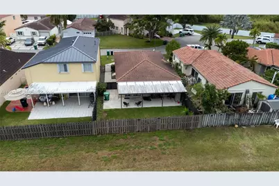 16831 SW 139th Pl, Miami, FL 33177 - Photo 38