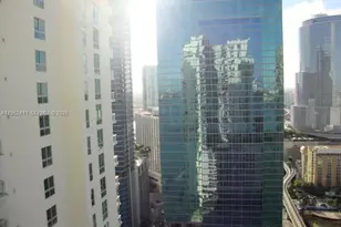 300 S Biscayne Blvd, Miami, FL 33131 - Photo 18