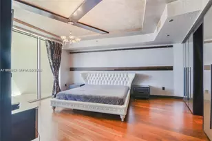 17201 Collins Ave+den, Sunny Isles Beach, FL 33160 - Photo 10