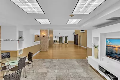 17201 Collins Ave+den #1403, Sunny Isles Beach, FL 33160 - Photo 34