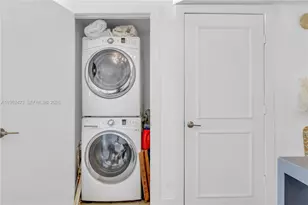 1800 S Ocean Dr, Hallandale Beach, FL 33009 - Photo 20