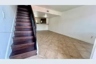 560 NW 82nd Pl #306, Miami, FL 33126 - Photo 8
