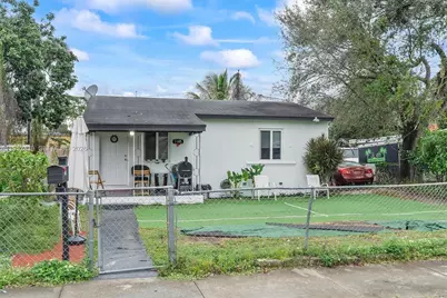 1185 NW 118th, Miami, FL 33168 - Photo 2