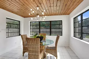 1105 N 31st Ct, Hollywood, FL 33021 - Photo 26