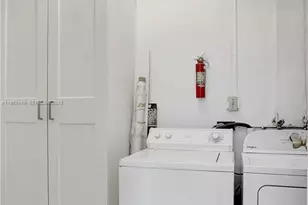 1105 N 31st Ct, Hollywood, FL 33021 - Photo 20