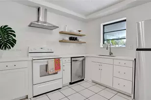 1105 N 31st Ct, Hollywood, FL 33021 - Photo 6