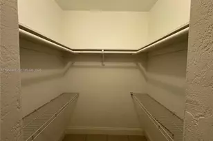 8605 SW 68th Ct, Pinecrest, FL 33156 - Photo 10