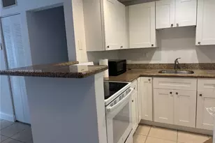 8605 SW 68th Ct, Pinecrest, FL 33156 - Photo 18