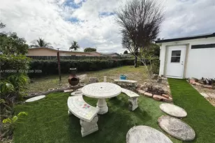 6360 SW 9th Pl, North Lauderdale, FL 33068 - Photo 26