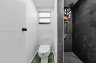 1840 Jefferson Ave, Miami Beach, FL 33139 - Photo 10