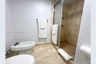 1717 N Bayshore Dr #A-1450, Miami, FL 33132 - Photo 22