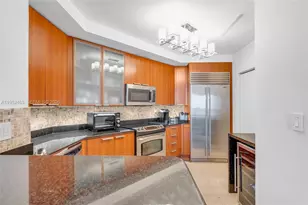 16699 Collins Ave, Sunny Isles Beach, FL 33160 - Photo 6