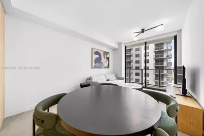11 NE 6 St #3210, Miami, FL 33132 - Photo 30