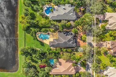 10792 Pine Lodge Trl, Davie, FL 33328 - Photo 68