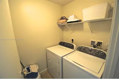 999 SW 1st Ave #2802, Miami, FL 33130 - Photo 18