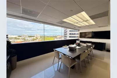 2100 Ponce De Leon Blvd #920, Coral Gables, FL 33134 - Photo 10