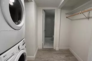 16220 NW 2nd Ave, Miami, FL 33169 - Photo 8