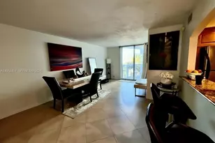 2401 Collins Ave, Miami Beach, FL 33140 - Photo 6